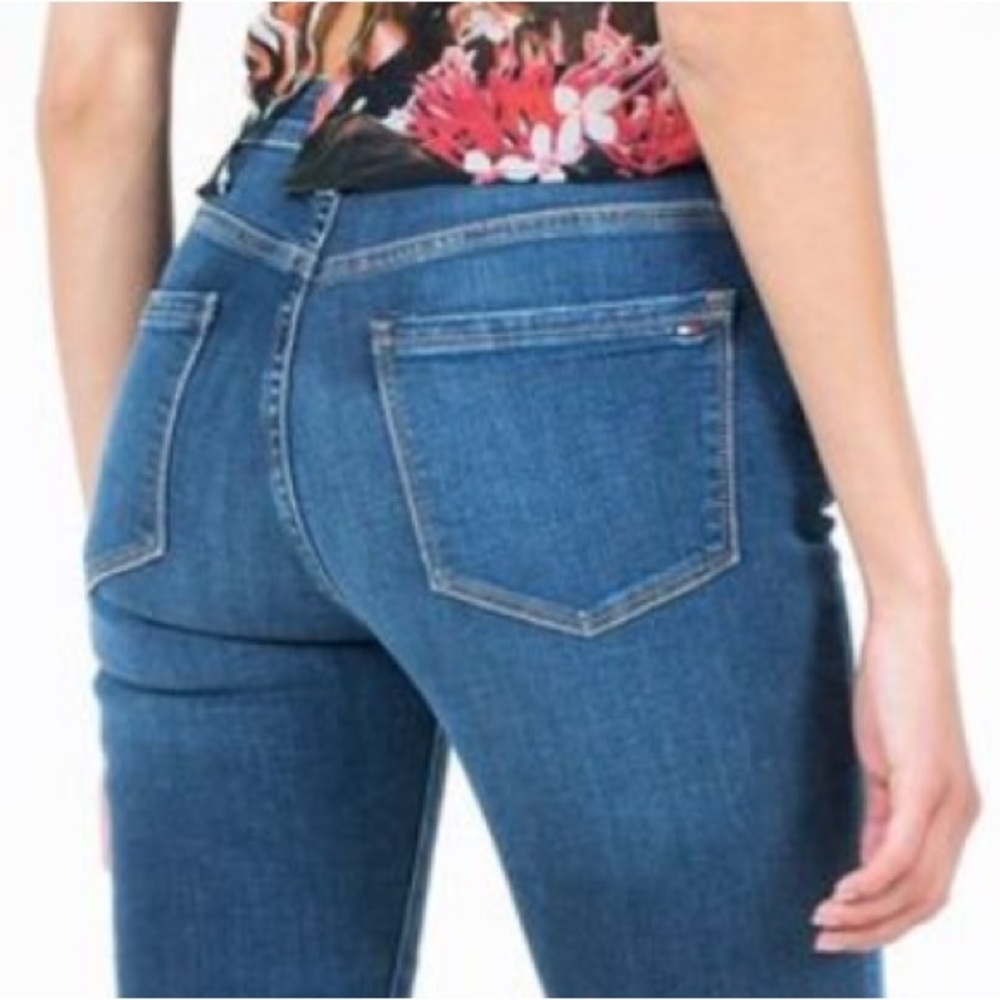 Tommy Hilfiger Dark Wash Blue legging-Women's Jeans Size 4